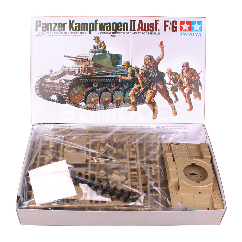 Model Kit History - TAMIYA 1/35 tank Model Kit 35009