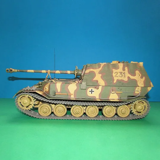 1:25 Scale Ferdinant Jagdpanze - đánh giá và giá Model Kit Destroyer