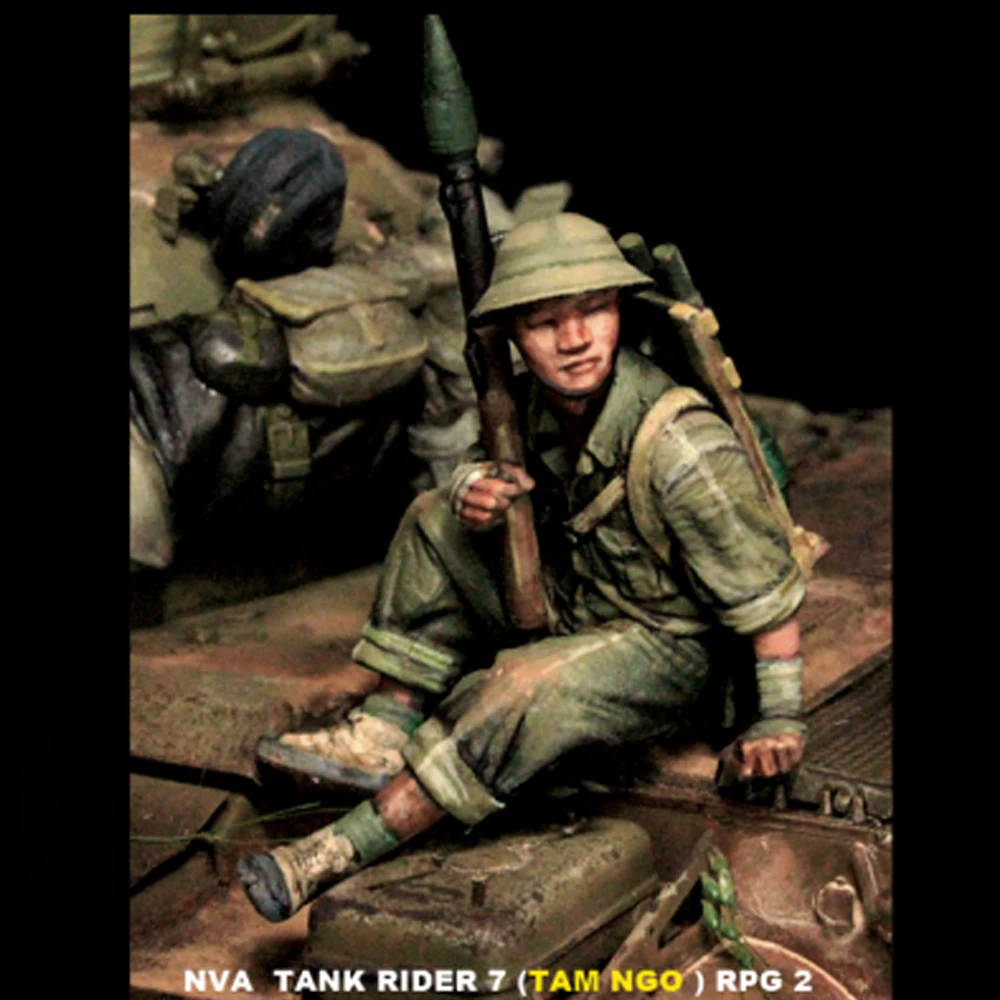 1/35 NVA Tank RIDER 7, RPD 2,  - đánh giá và giá Model Kit History